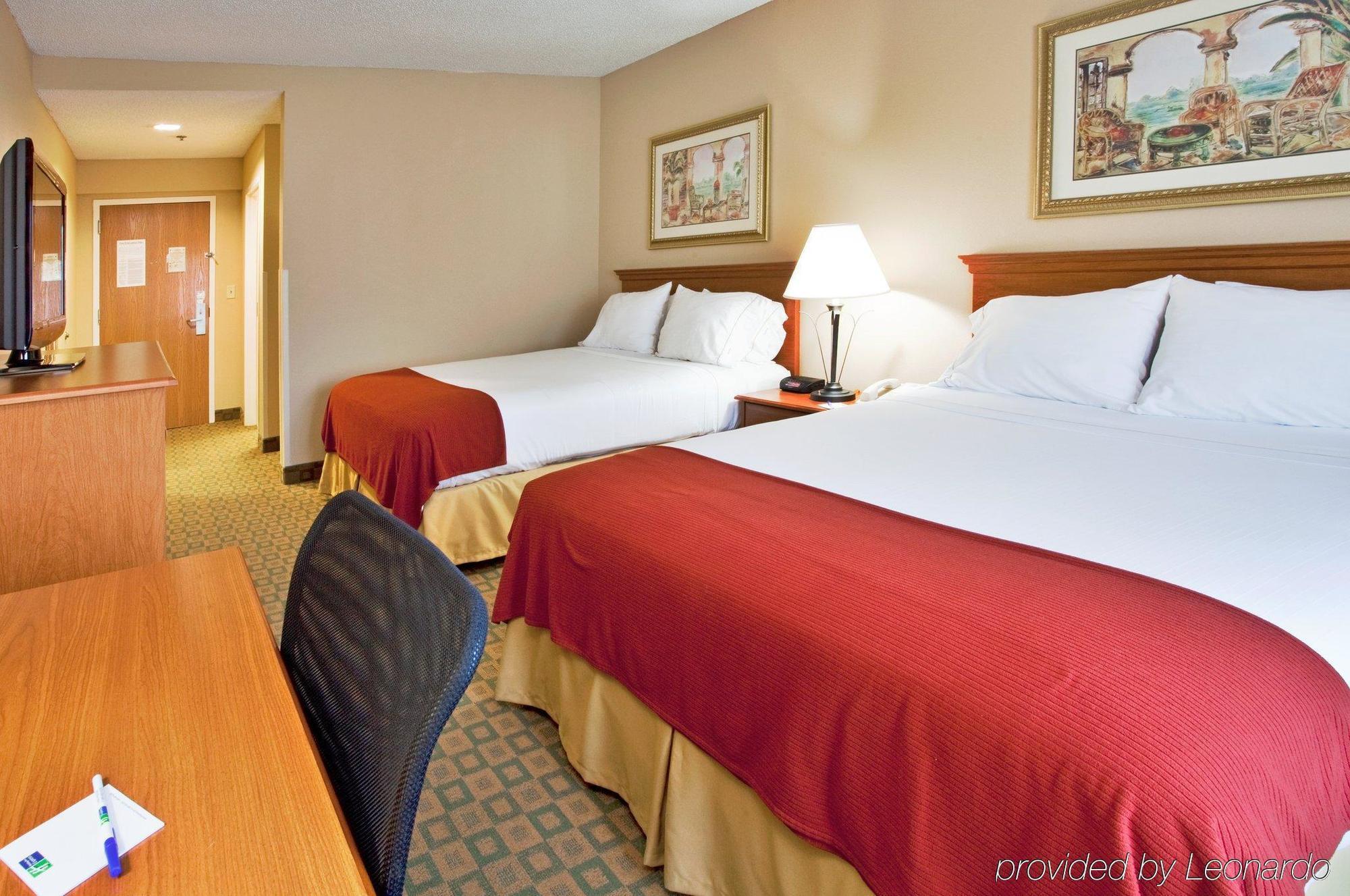 Holiday Inn Express & Suites Tavares By Ihg Bilik gambar