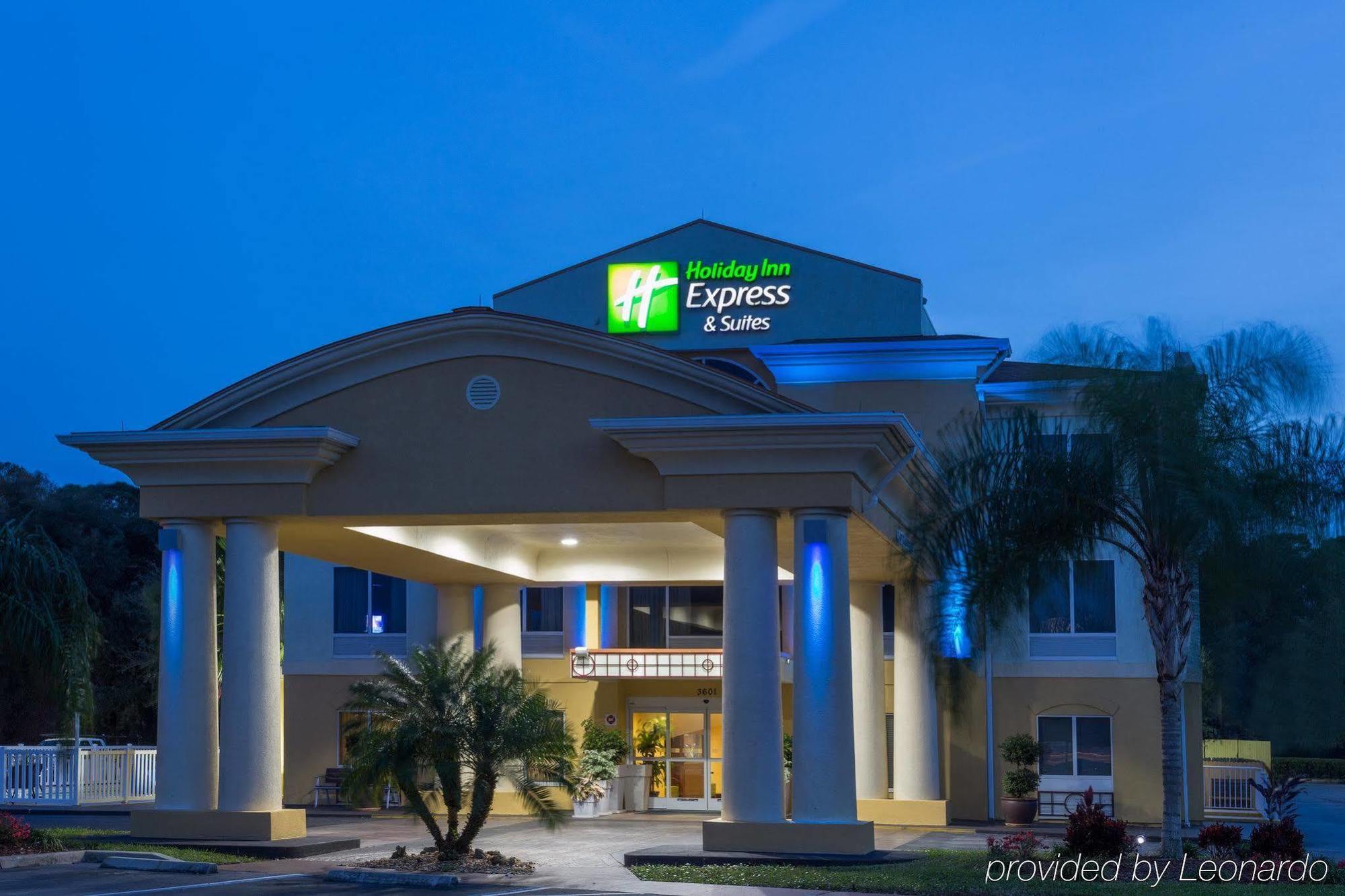 Holiday Inn Express & Suites Tavares By Ihg Luaran gambar