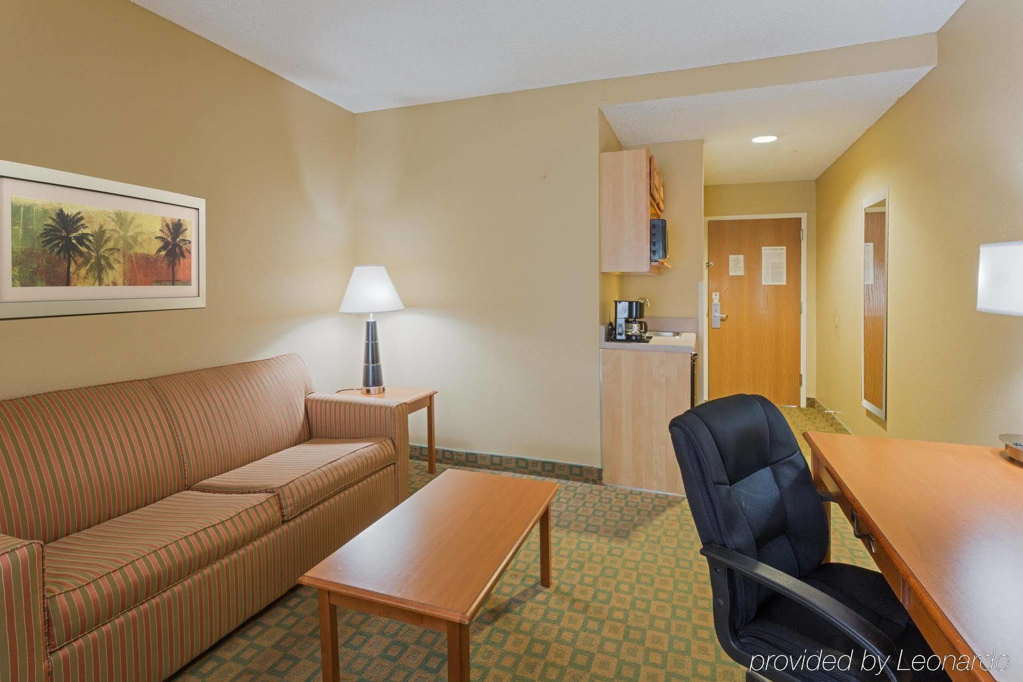 Holiday Inn Express & Suites Tavares By Ihg Luaran gambar